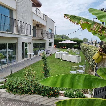 Bed and Breakfast Il Sorriso Di Angelina Pescara Exterior foto